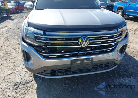 2024 Volkswagen Atlas 2.0T Sel from USA, damaged, VIN 1V2BR2CA4RC529038